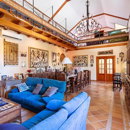 Villa Edomus Luxury Guillena